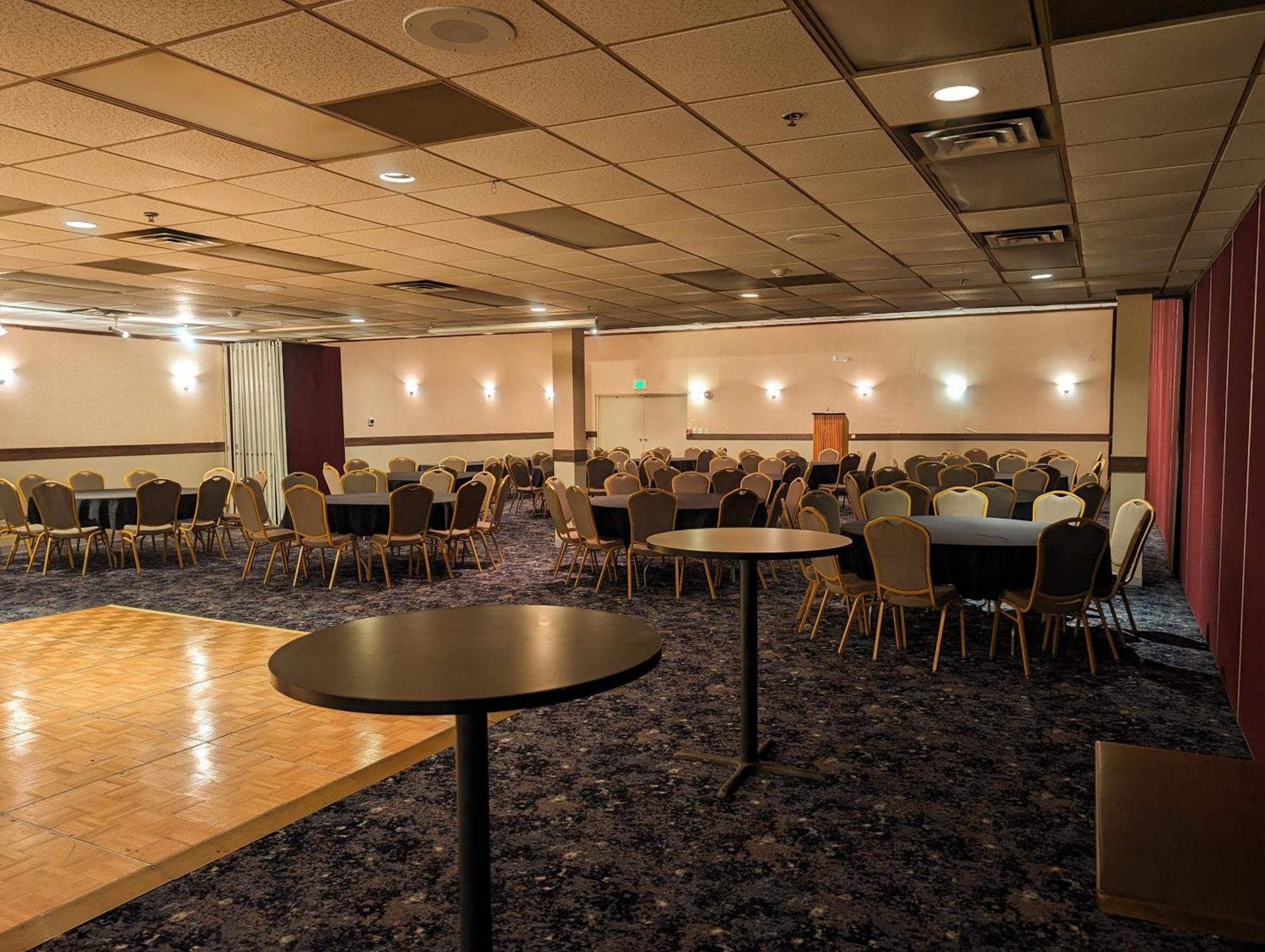 Clarion Inn & Suites And Convention Center Kearney Eksteriør bilde